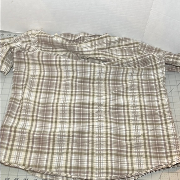 Royal Robbins Brown and White Casual Button Down Shirt - Picture 10 of 10